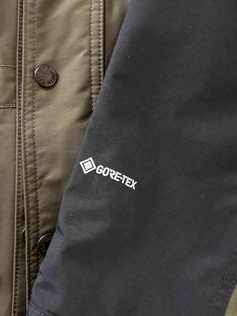 【美品】MOUNTAIN LIGHT JACKET（ND62236)