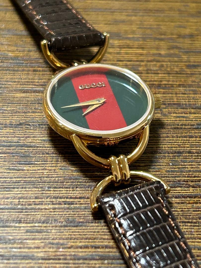 【未使用品】GUCCI革（リザード）ベルトアナログ時計