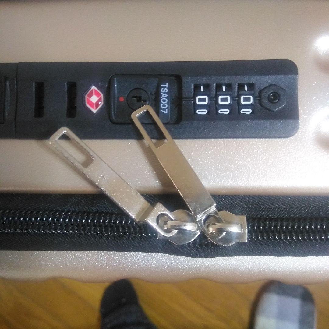 ゴールドキャリーケース3点セットサイズは14枚目の写真