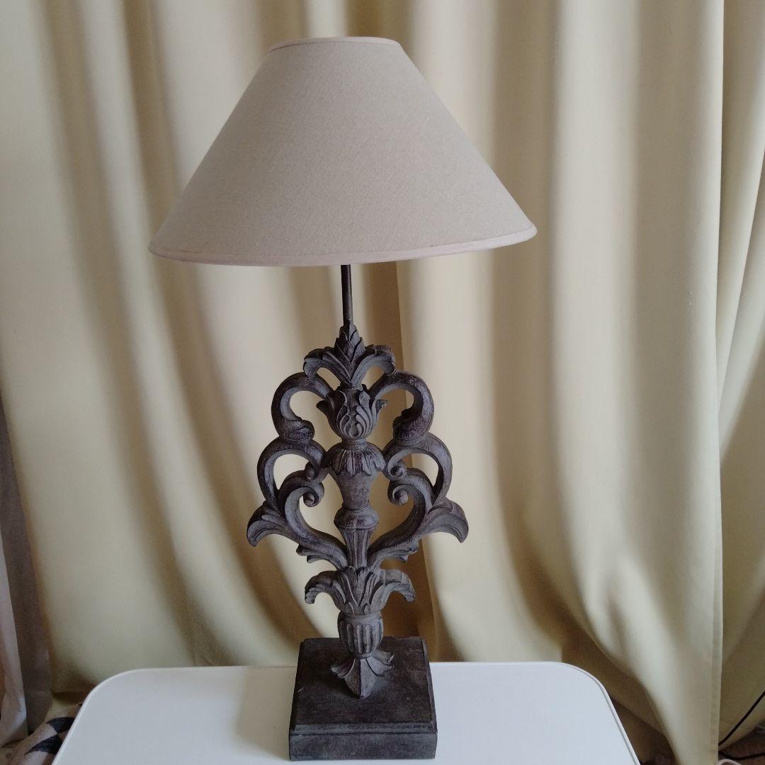 メゾンドファミーユ　スタンドランプシェード付き