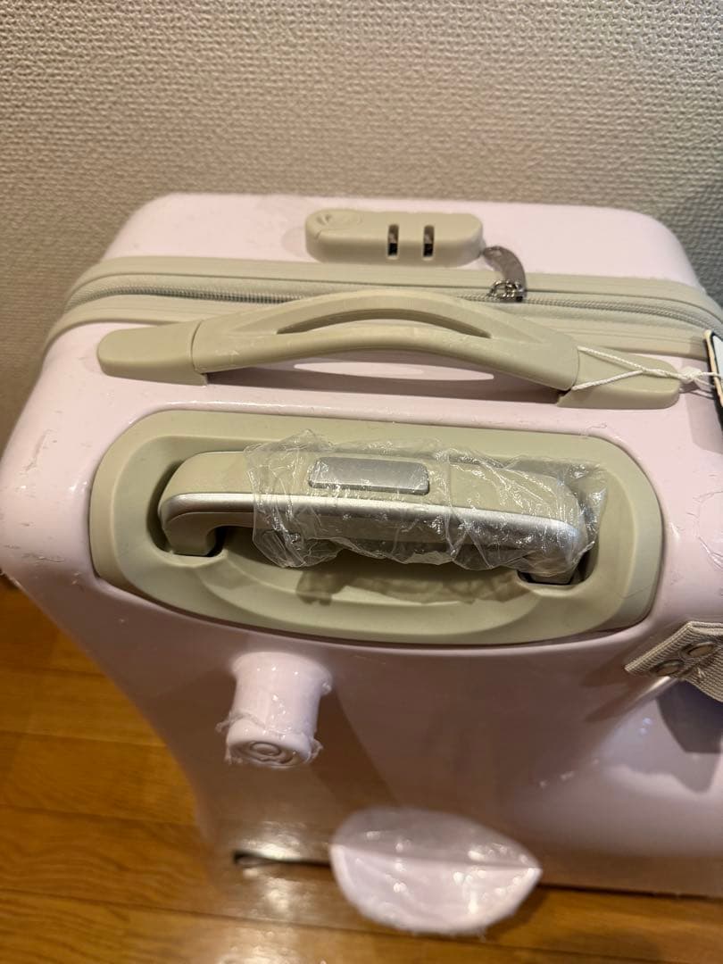 ノリッコ　キャリーケース　くすみピンク　座れるキャリーケース