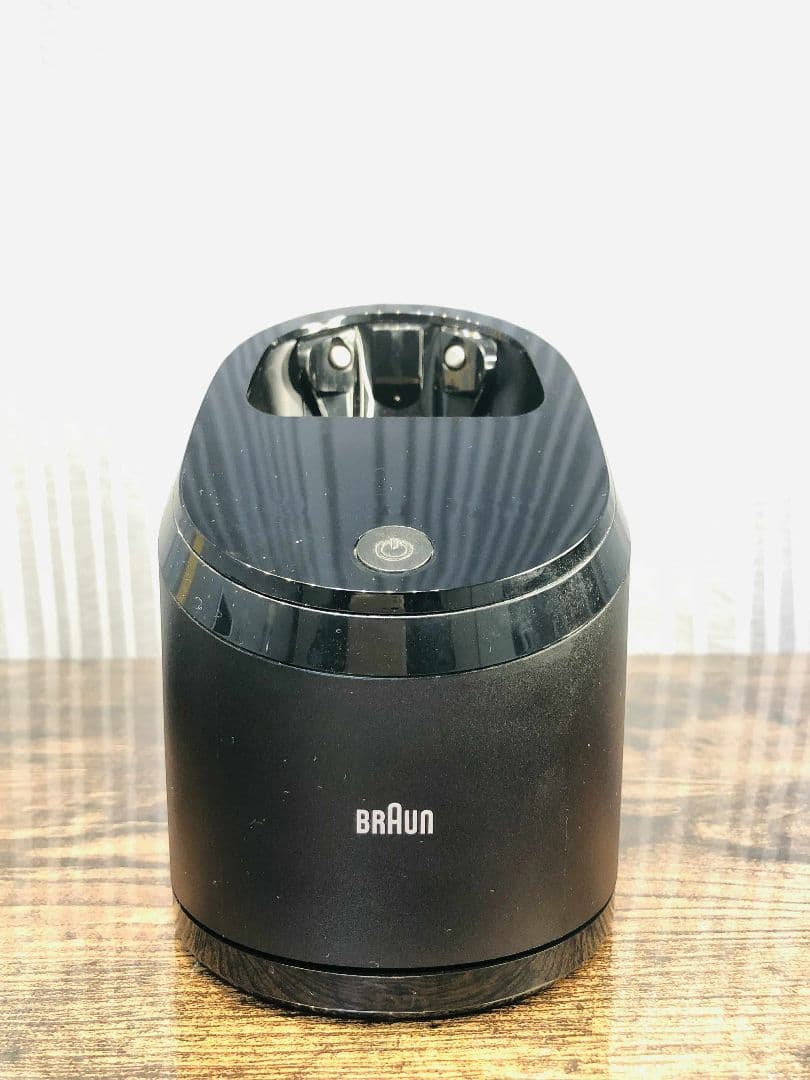 【美品】BRAUN S9 9095ccメンズ電気シェーバー ブラウンシェーバー