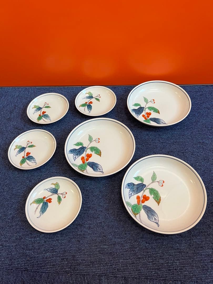 1156  有田焼　其泉   果実絵　中皿3客　小皿4客　未使用