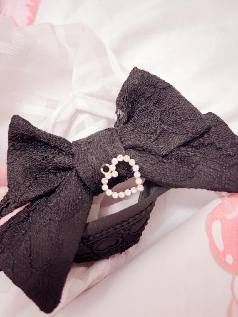 リボン付きフリル半袖ブラウス