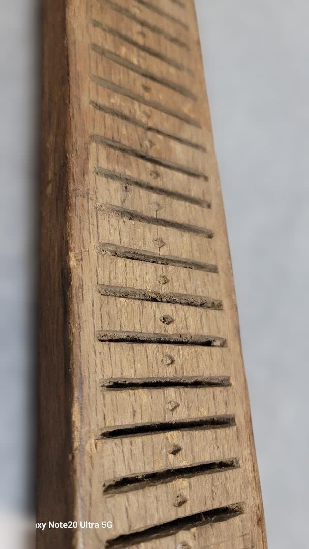 カマニトゥル★アンティーク家具★木製　骨董品