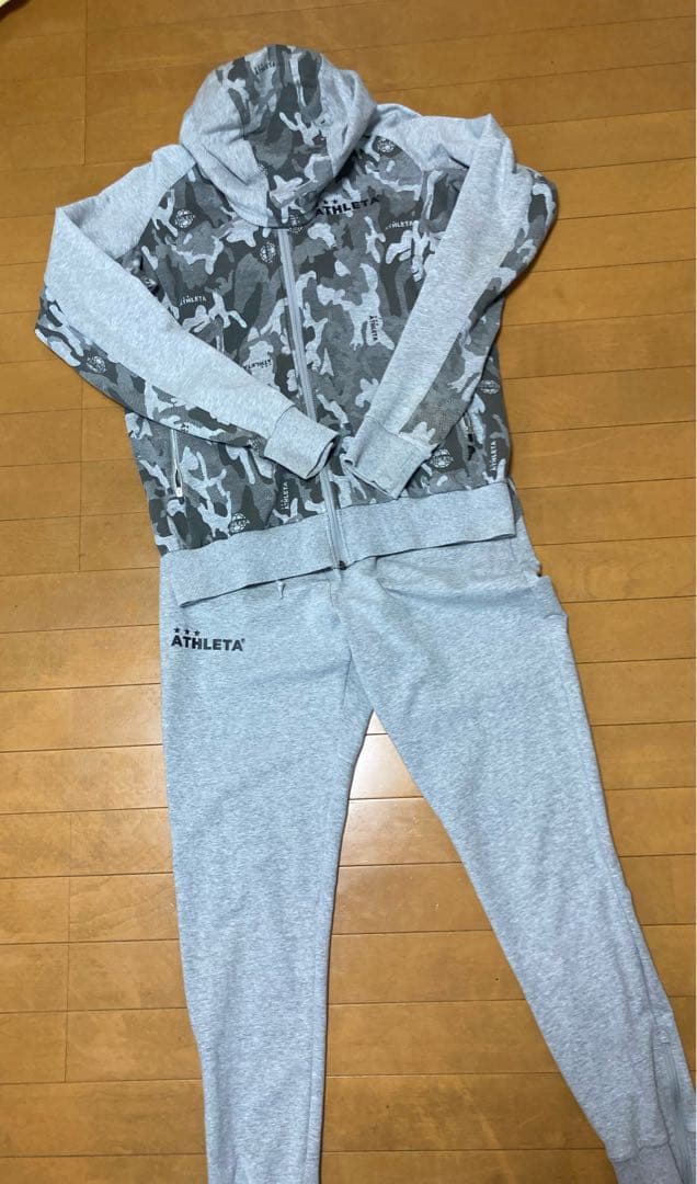 【美品】ATHLETA ジャージ 上下セット グレー迷彩 Oサイズ