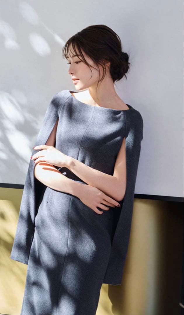 L’AUBE BLANC Narrow line Cape Dress Sサイズ