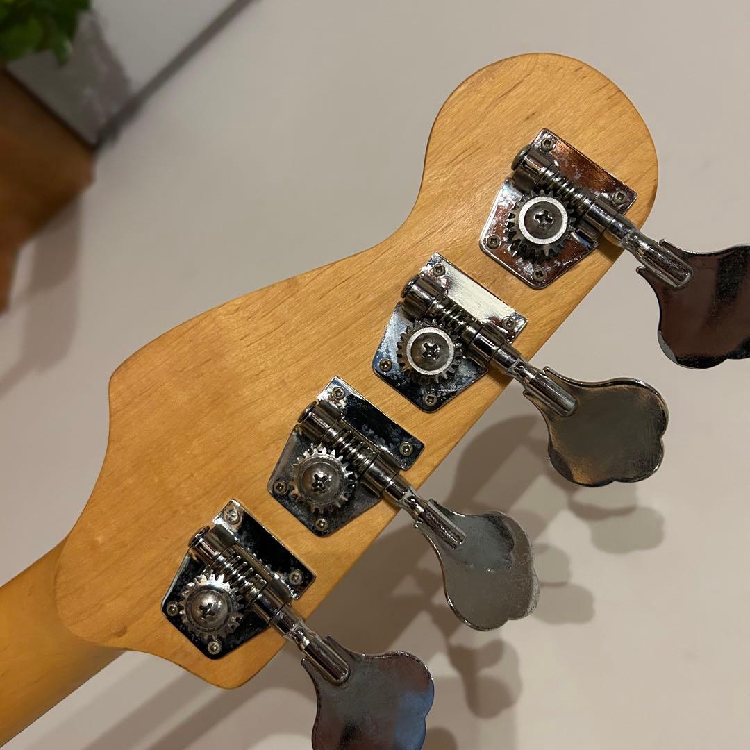 プレシジョンベース　ブラス(真鍮)製ピックガード