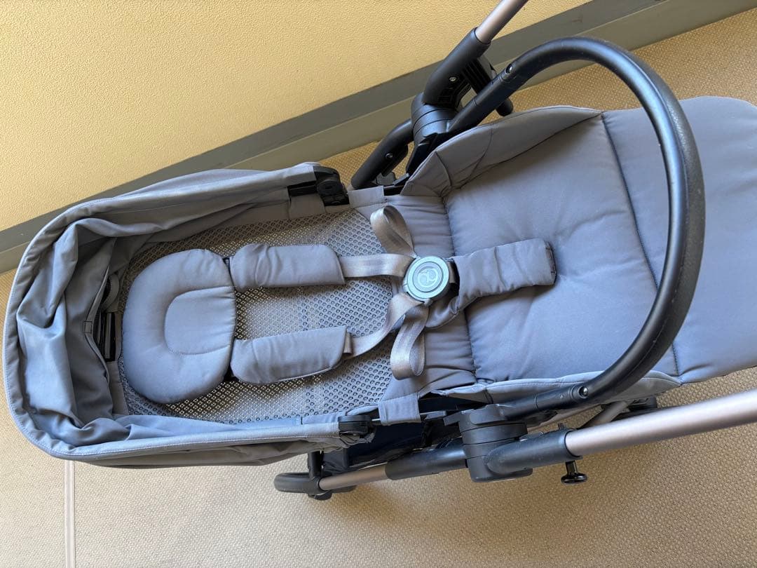 サイベックス　メリオ　モニュメントグレー