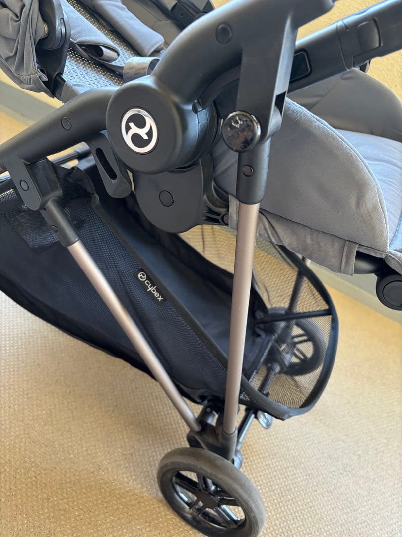 サイベックス　メリオ　モニュメントグレー