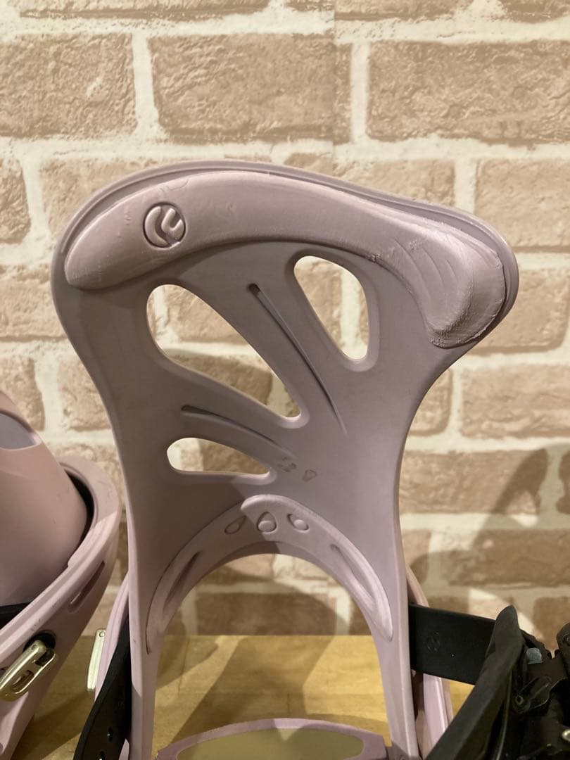 割れパーツ交換済み FLUX GS ビンディング　レディース　XS