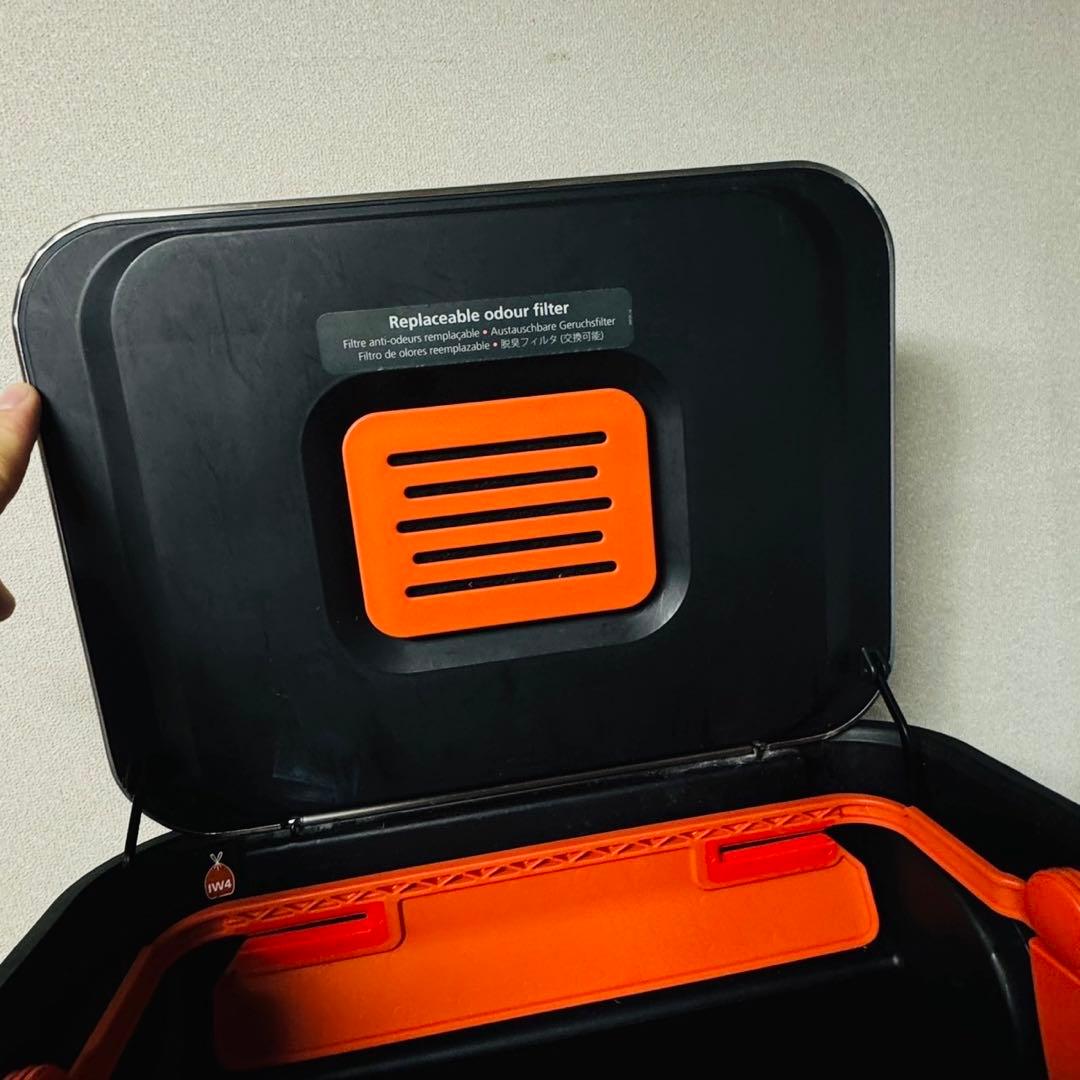 C23早い者勝ち✨ ジョセフジョセフ 圧縮機能付きゴミ箱 クラッシュボックス