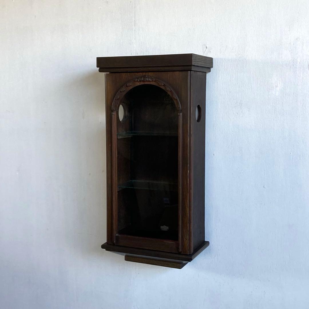 古い壁掛けガラスケース 3段 飾り棚