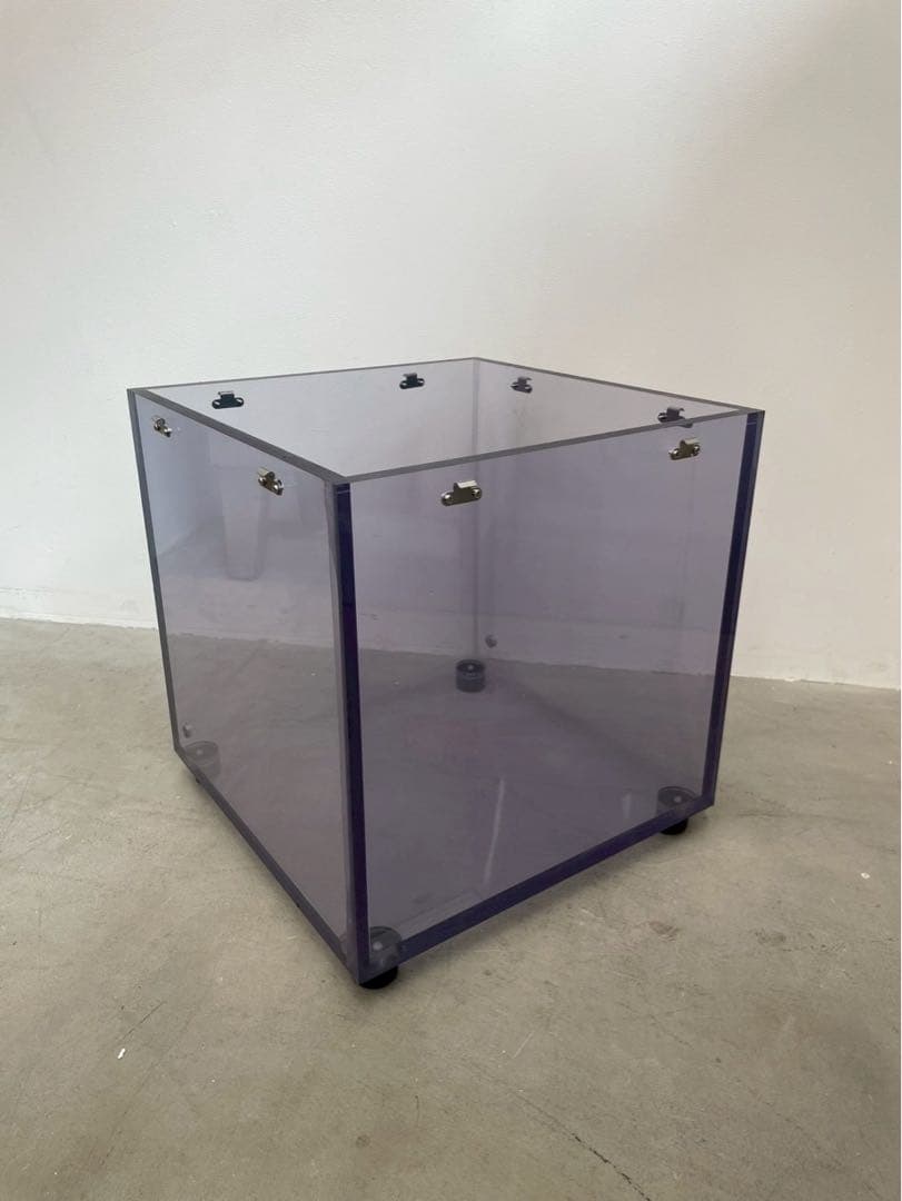 未使用アクリルケース キューブBOX ディスプレイボックス ショーケース 透明紫