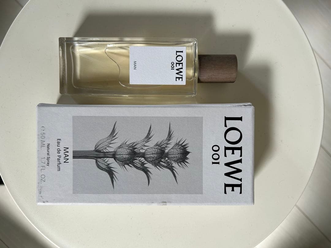 【箱付き　正規品】ロエベ 001 マン オードゥ パルファン 50ml