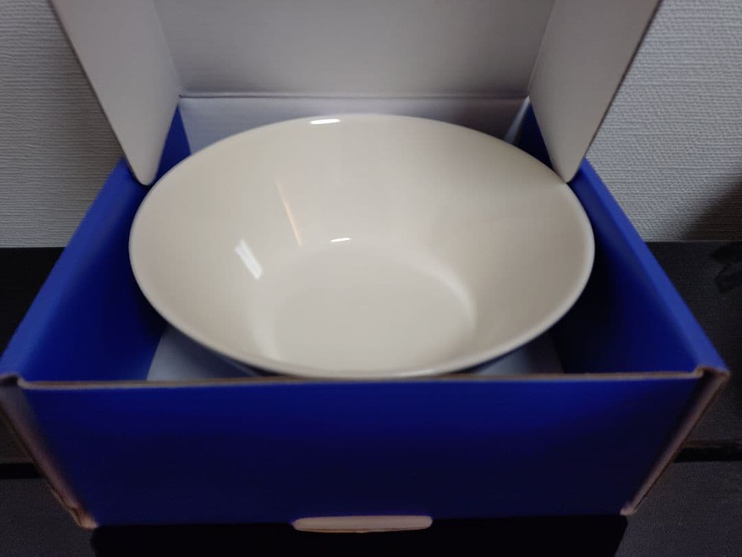 fazer ファッツェル　アラビア　ムーミン　ボウル　80周年　期間限定　レア