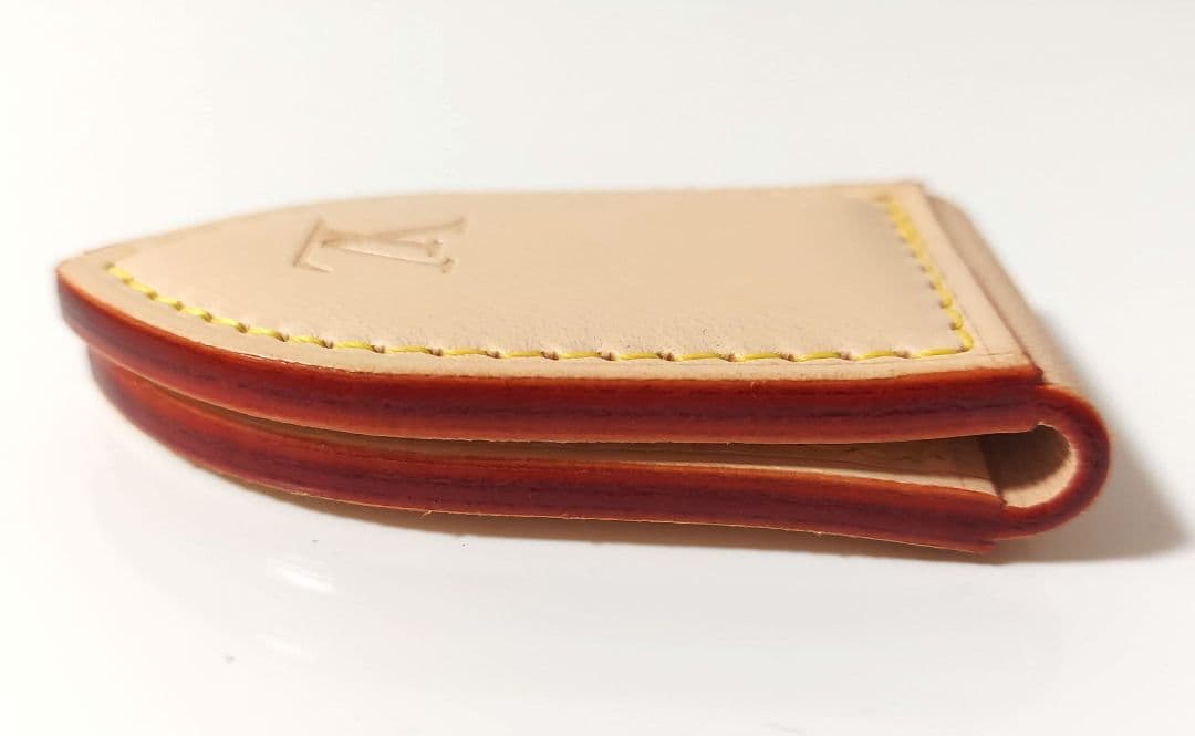 本物 新品 Louis Vuitton マネークリップ パンスアビエ ヌメ革