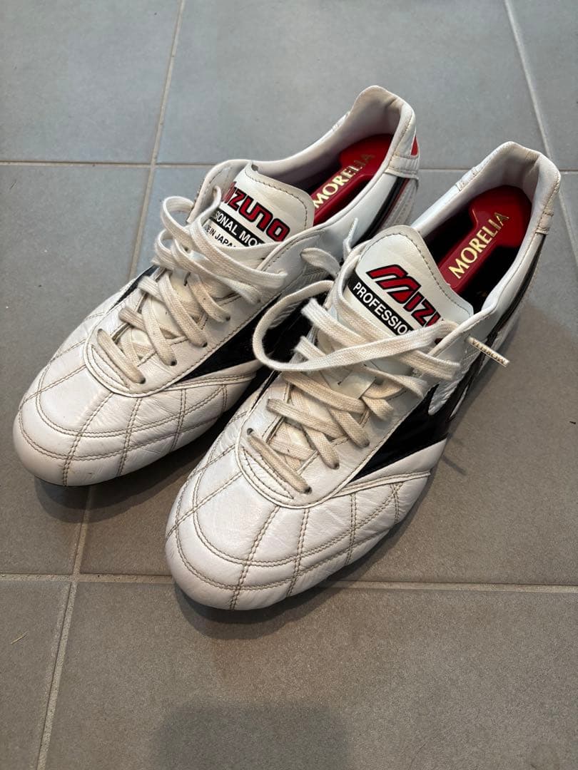 ミズノ　モレリア　2 クロスステッチ　27.5cm