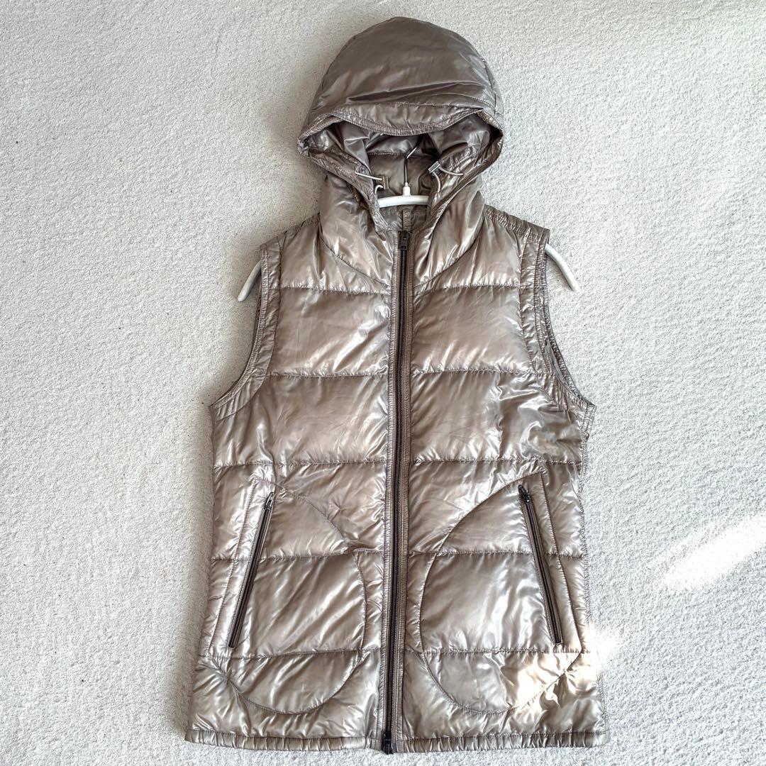 HERNO ヘルノ ダウンベスト フード ベージュ　42