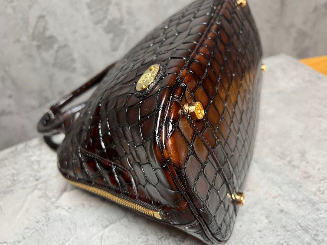 A.D.M.J. ダークブラウン ハンドバッグ