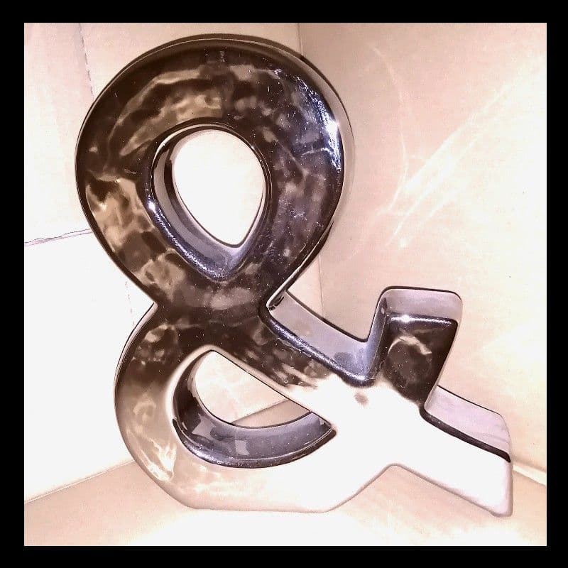 コメント必須★高級感！& アンド メタリック ロゴ オブジェ インテリア 置物