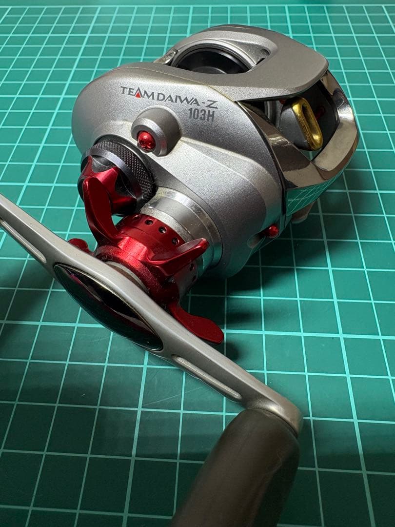 ダイワ TEAM DAIWA-Z TD-Z 103H ベイトリール 右ハンドル