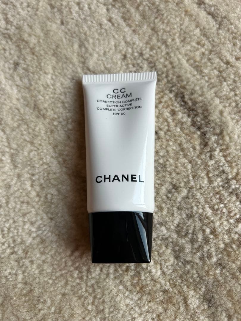 CHANEL CCクリーム N 10 BEIGE 30ml