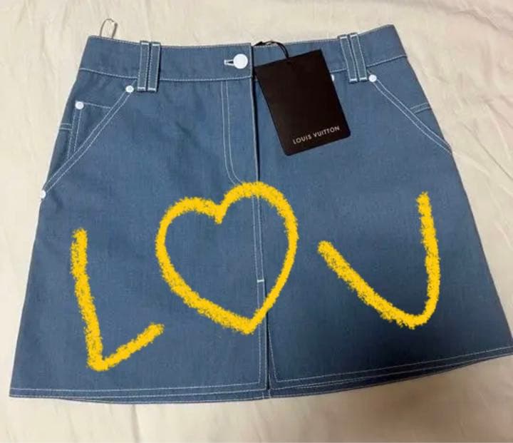【売り切り価格】ルイヴィトン　デニムスカート