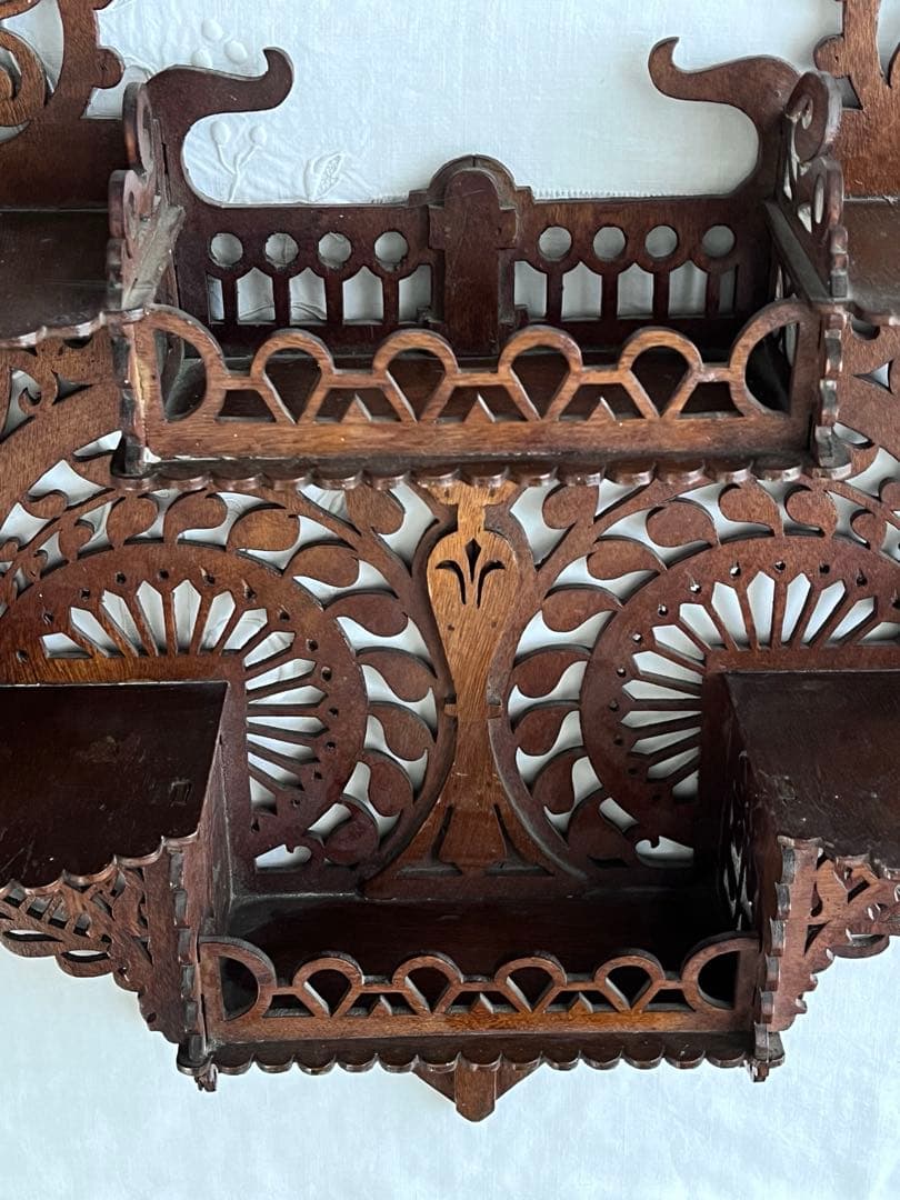 【美品】フランスアンティーク 木細工装飾 木製ウォールシェルフ[2931]