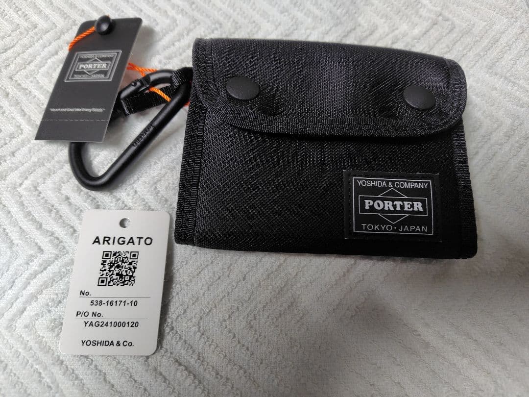 吉田カバンPORTER ブラック 三つ折り財布 カラビナ付き❲美品タグ付❳