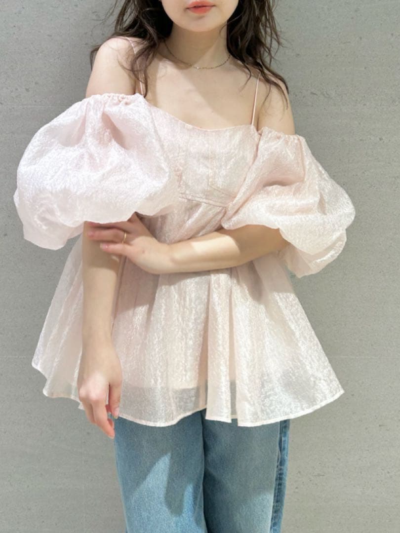 LILY BROWN 3wayシアージャガードペプ ラムブラウス