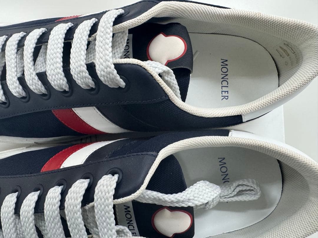 【新品】MONCLER ネイビー ストライプ スニーカー