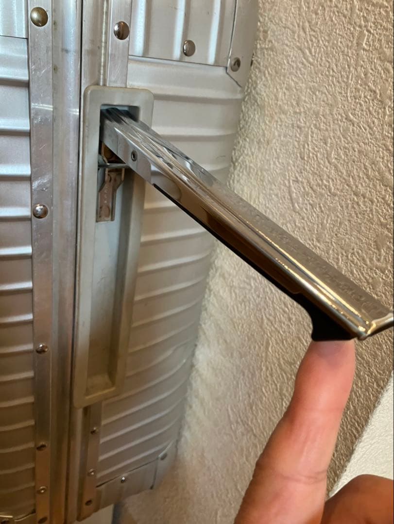 40年前リモアスーツケース2輪