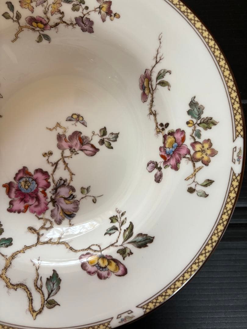 希少❣️未使用美品❣️ウエッジウッド スワロー シノワズリ スープ皿2枚廃盤黒壺