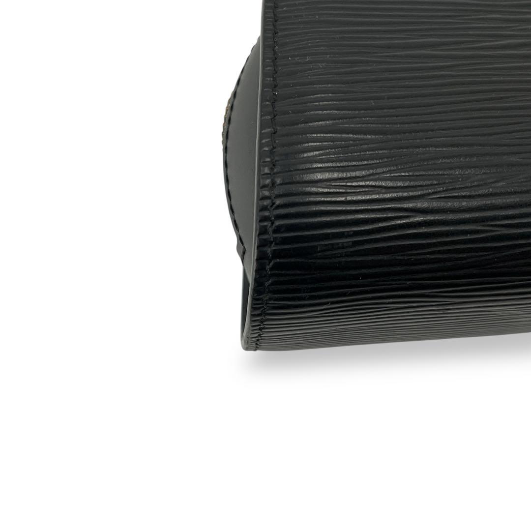 ルイヴィトン　ドーフィーヌPM ポーチ　エピ　小物入れ　ブラック　M48442