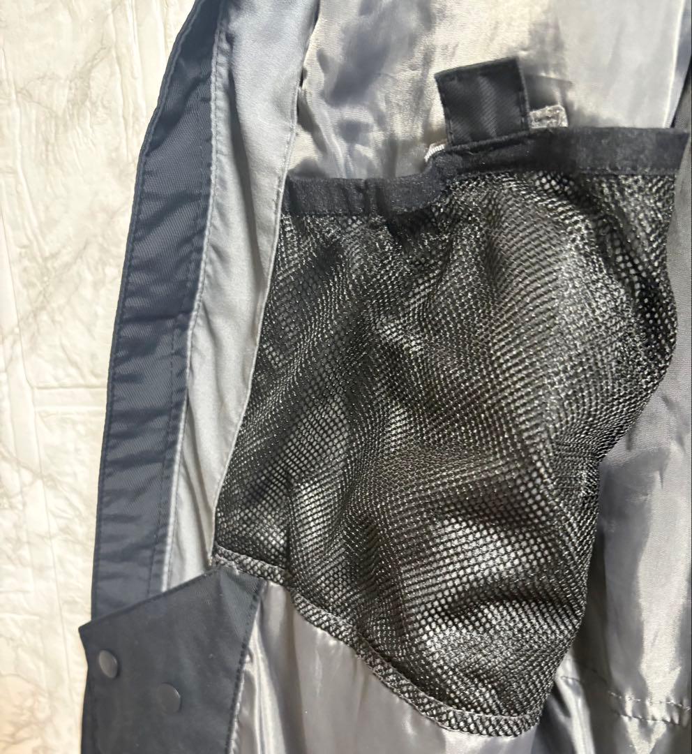 スノーボードウェア　スキーウェア　メンズ