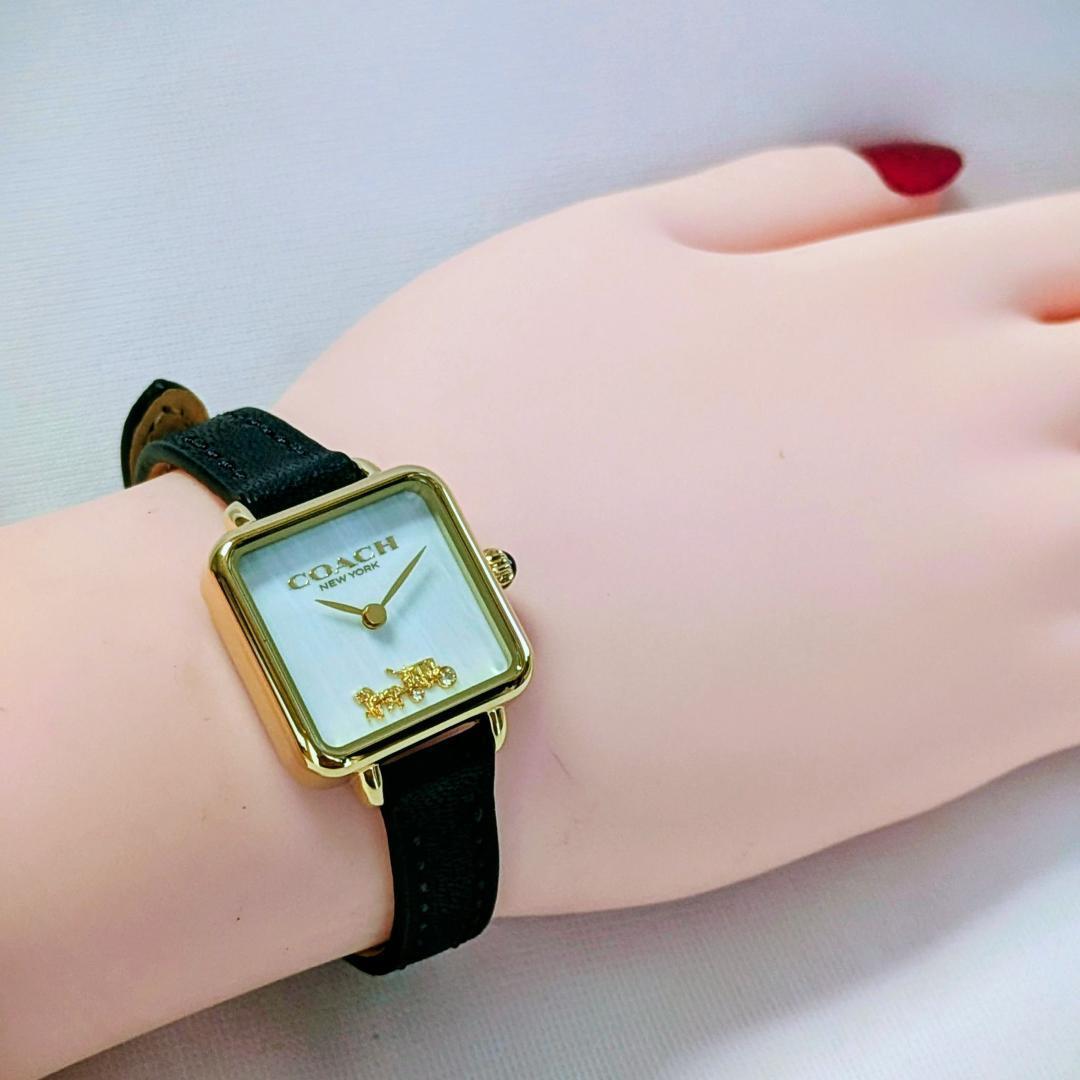 美品 COACHコーチ レディース腕時計ホワイト クリスタル キュート レトロ感
