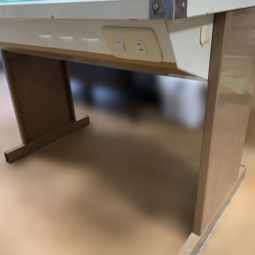 AYASEライトテーブル 電源コンセント付き