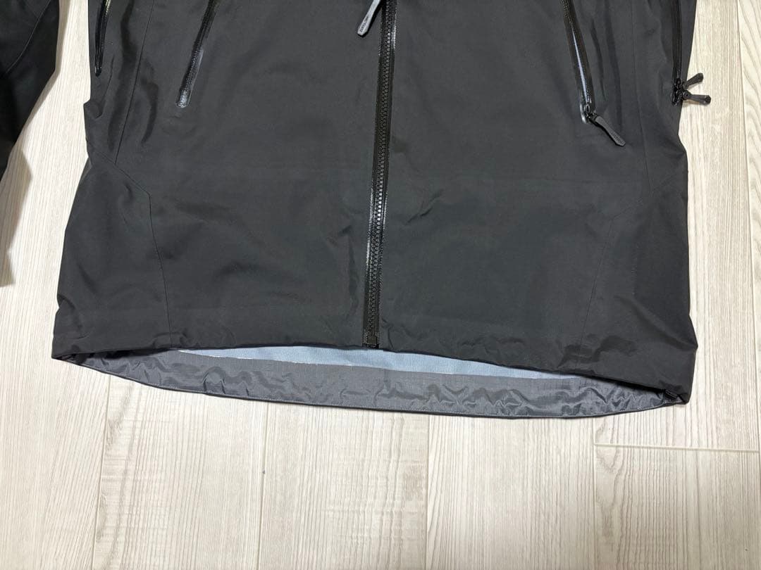 ARC'TERYX BETA AR ジャケット