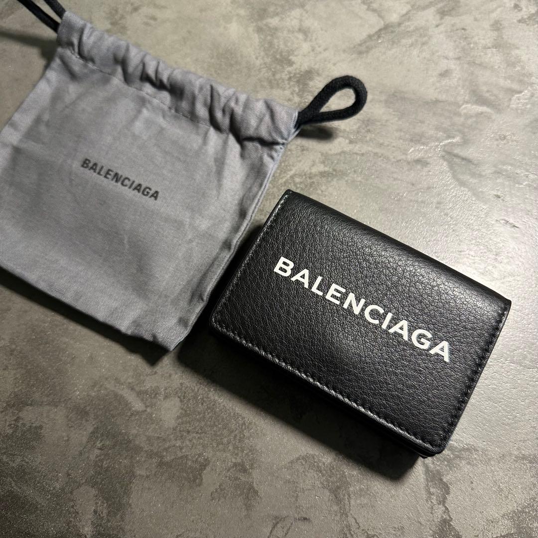 超美品 BALENCIAGA 三つ折り財布 ブラック