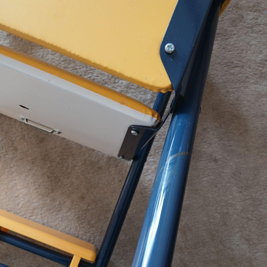 ベビーチェア 子供椅子 ハイチェア 家具 ビニール 黄色 ポップ 昭和 レトロ