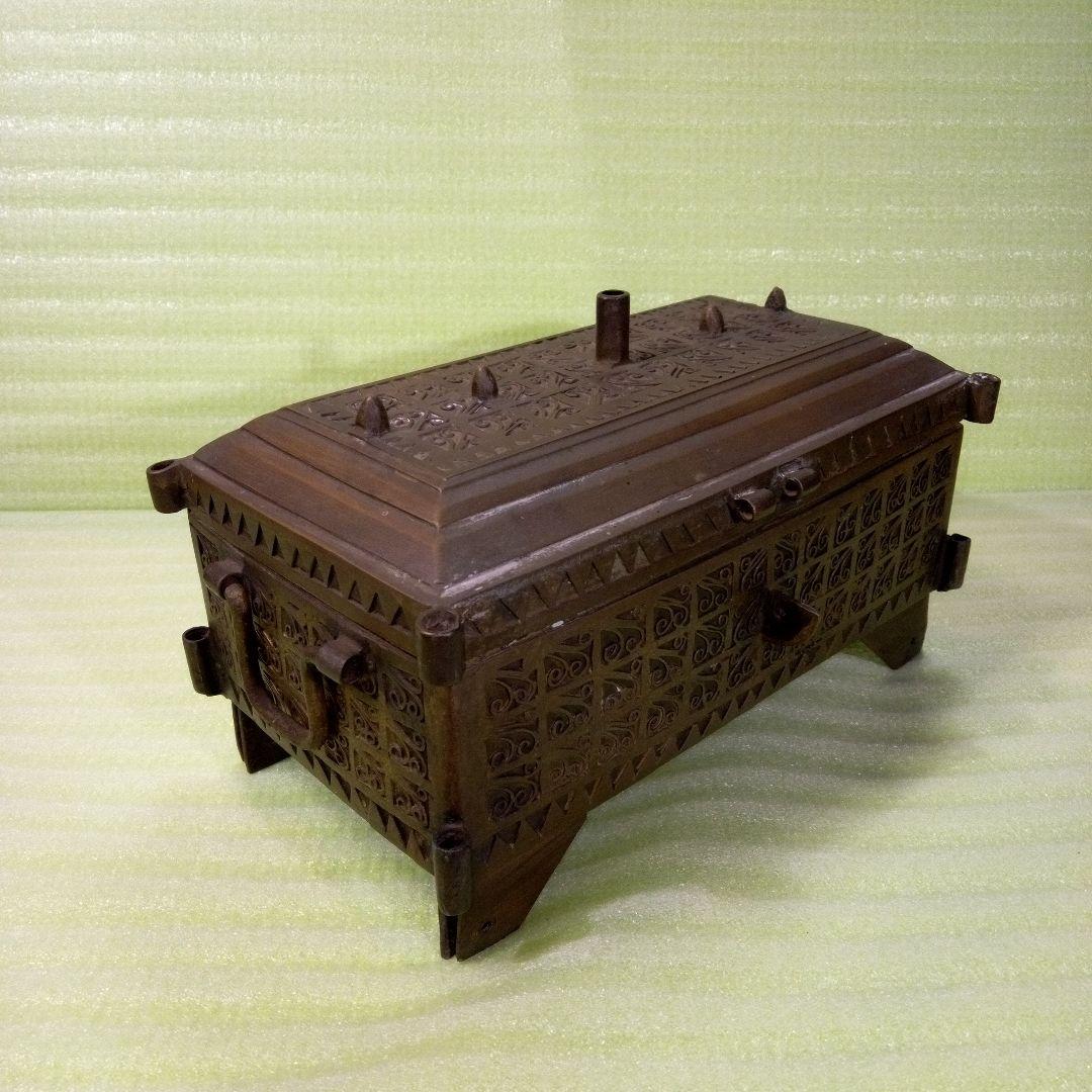 宝石箱　貴重品入れ　小物入れ　オールド・カイロ？　エジプト？　アンティーク