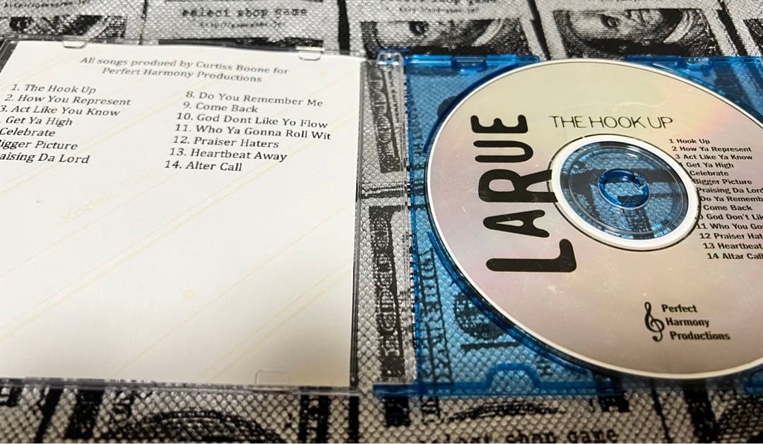 洋楽 LARUE - THE HOOK UP