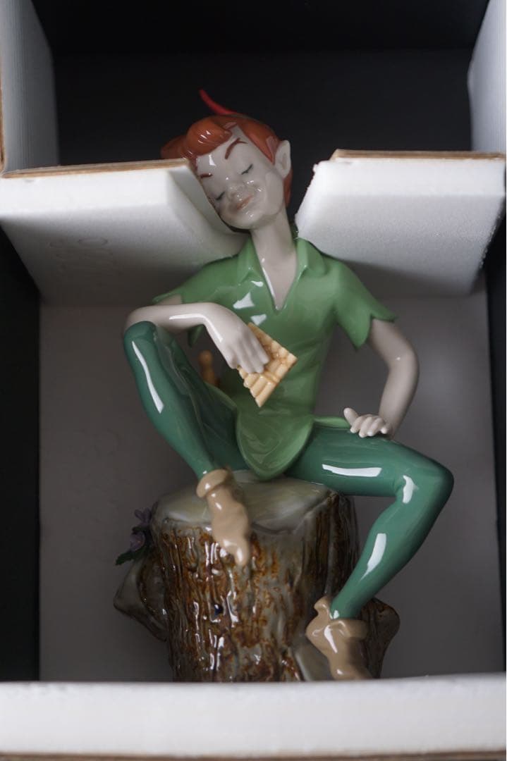 美品 リヤドロ Disney ディズニー ピーターパン 65周年 フィギュリン