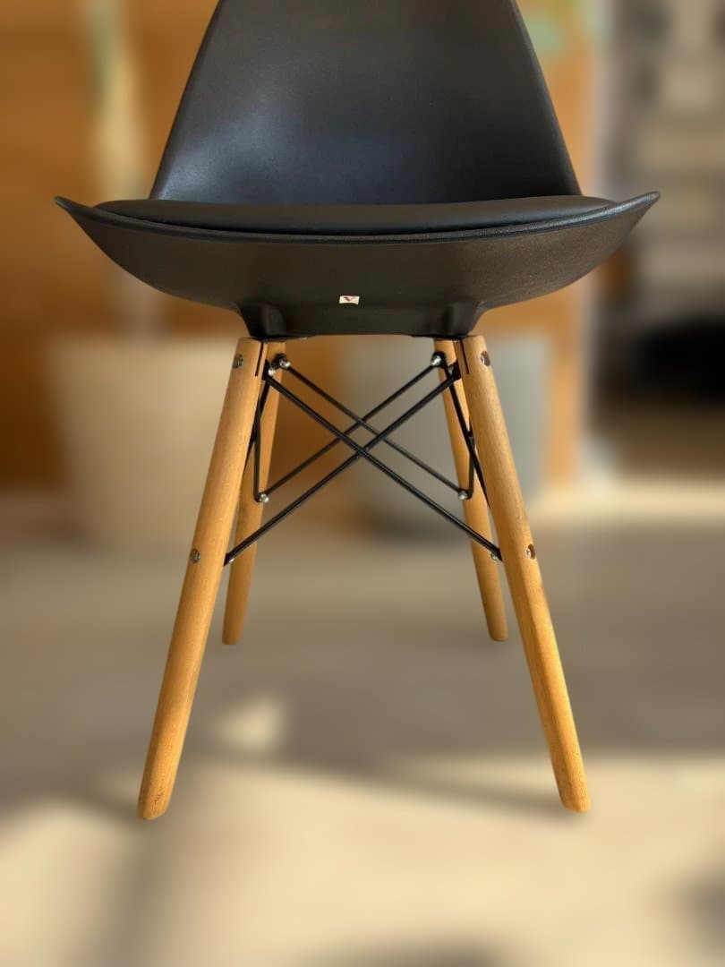 イームズチェア　ブラック　４脚セット