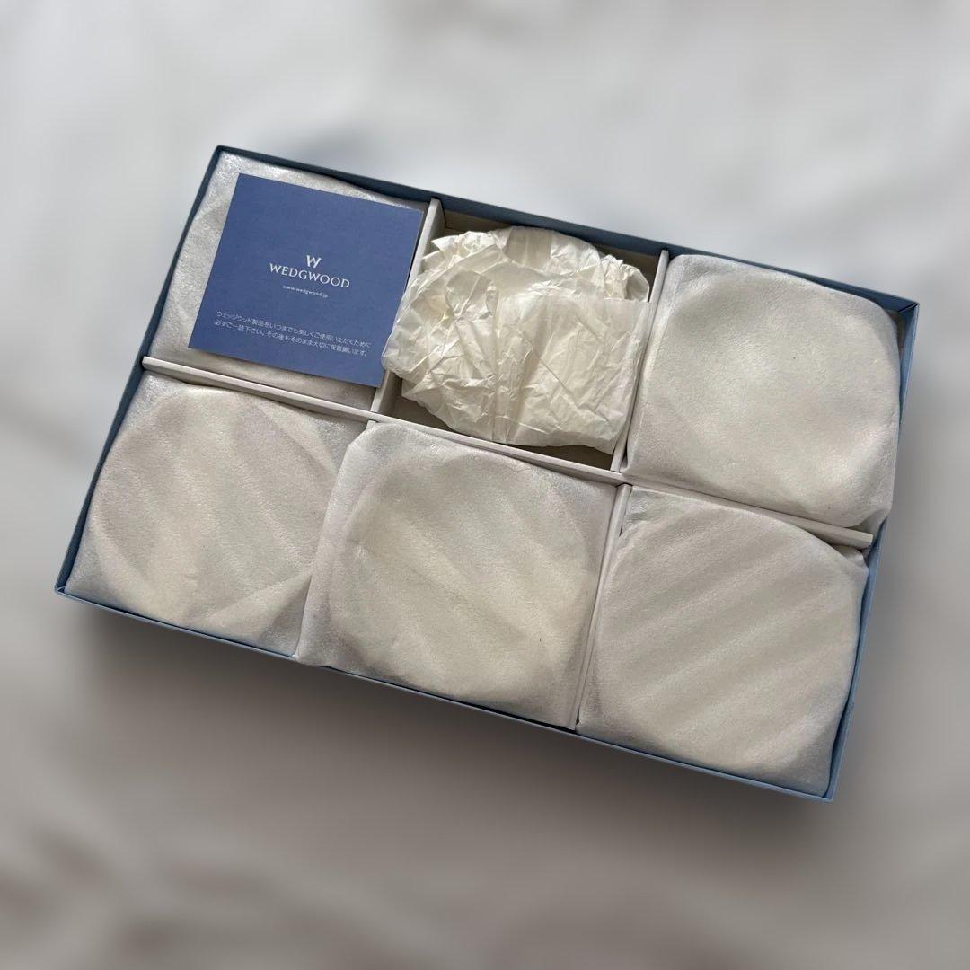  ウェッジウッド 小皿 ワイルドストロベリー