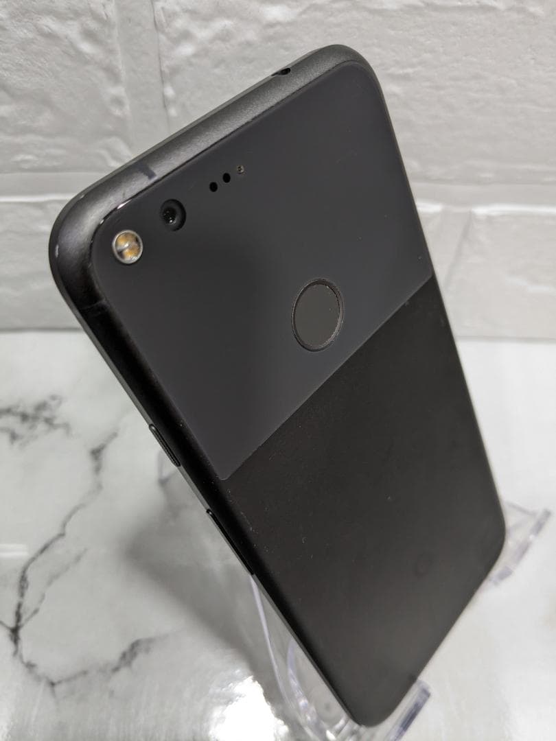 01【黒】★特価★Google Pixel XL初代 128GB（日本未発売）