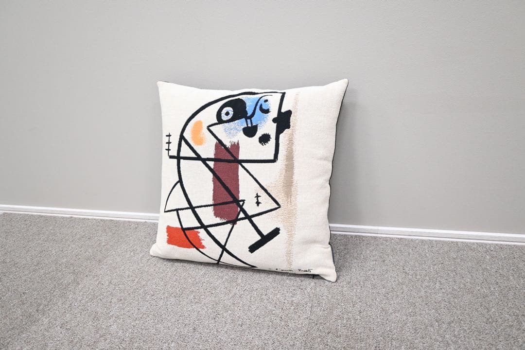 THE CONRAN SHOP 取扱 ジョアン・ミロ クッション