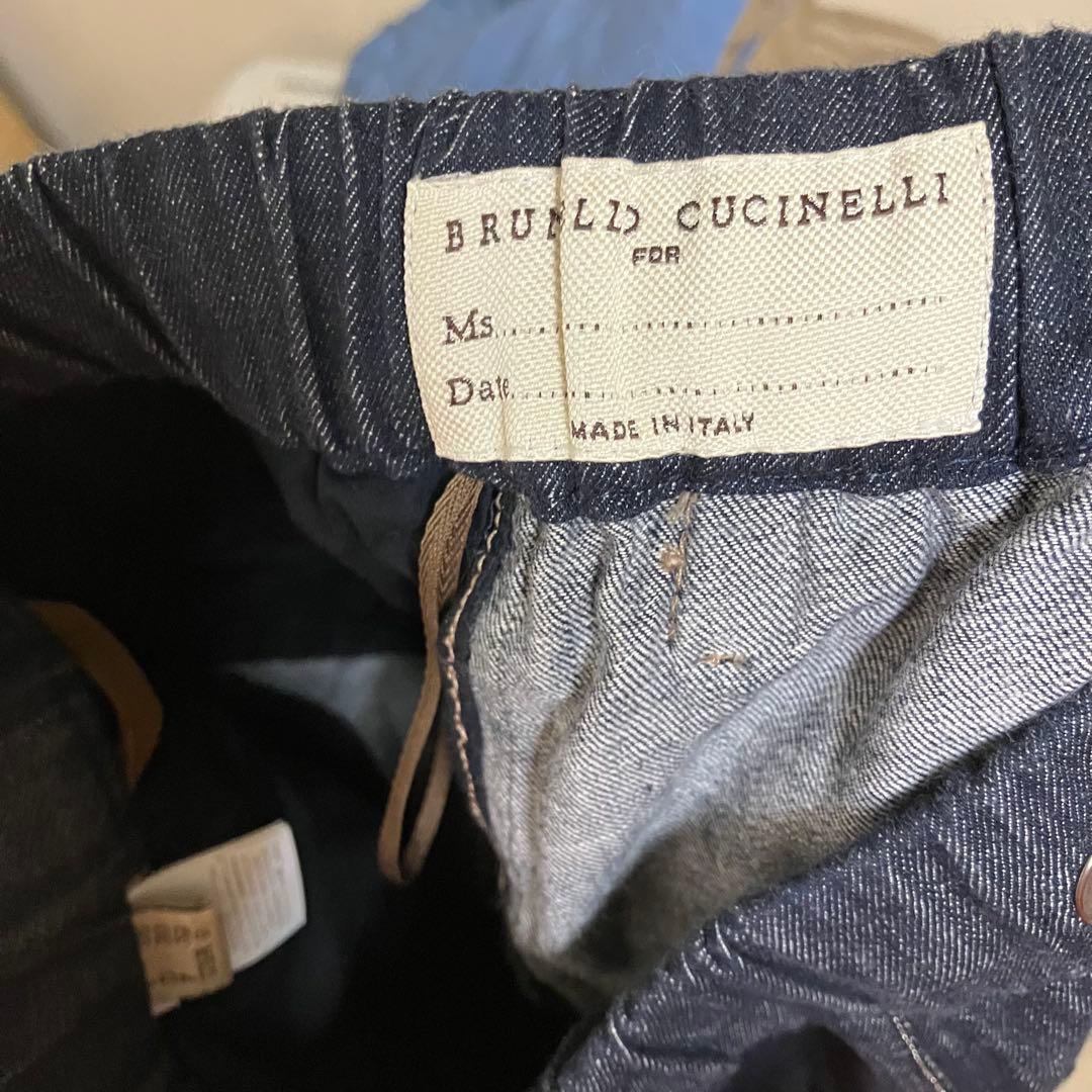 ブルネロクチネリ　カジュアルダークブルーパンツ