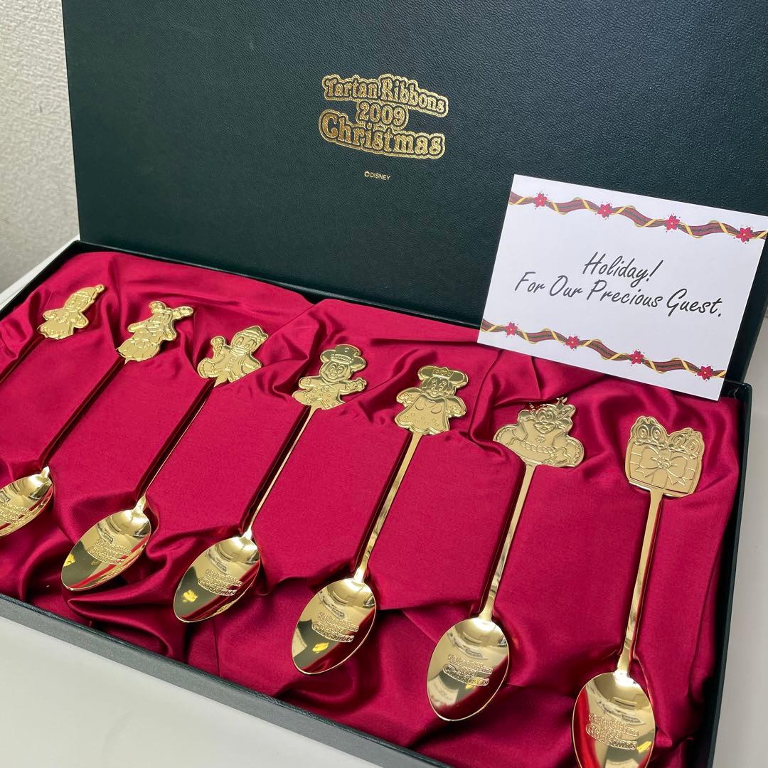 値下げレア品Tartan Ribbons Christmas 2009ディズニー